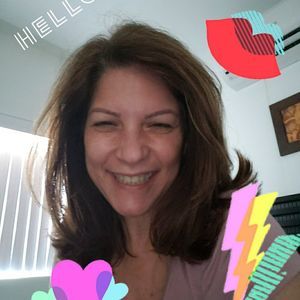 Meet your Posher, Yamila